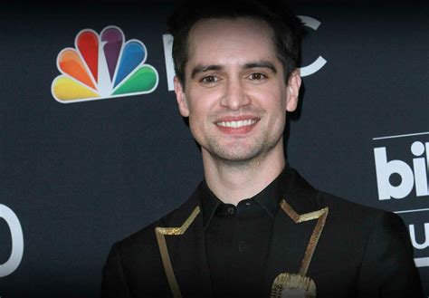 brendon urie highest note  Download pretty odd note
